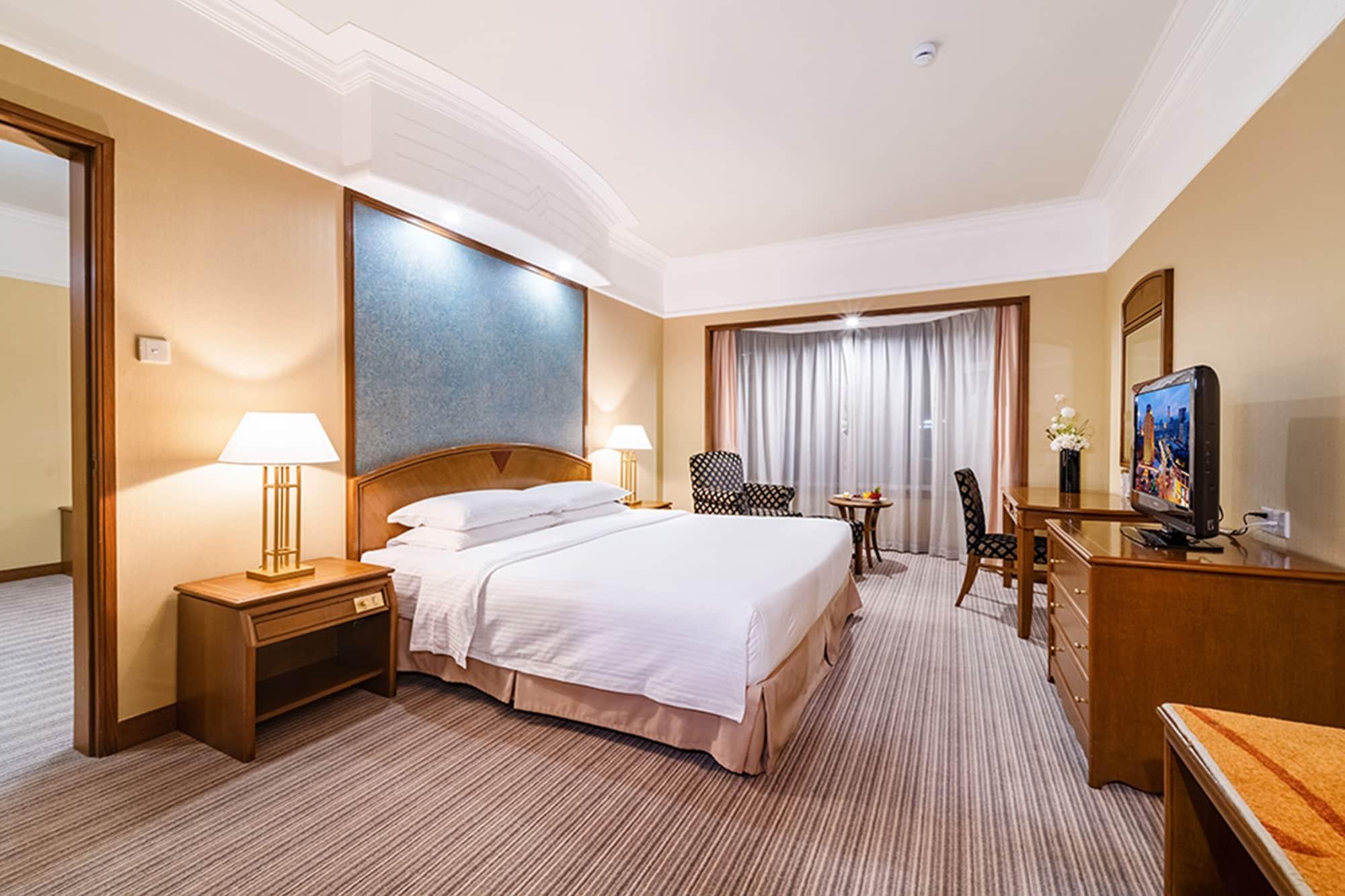 Millennium Harbourview Xiamen-near Metro Station & Zhongshan Road 5*