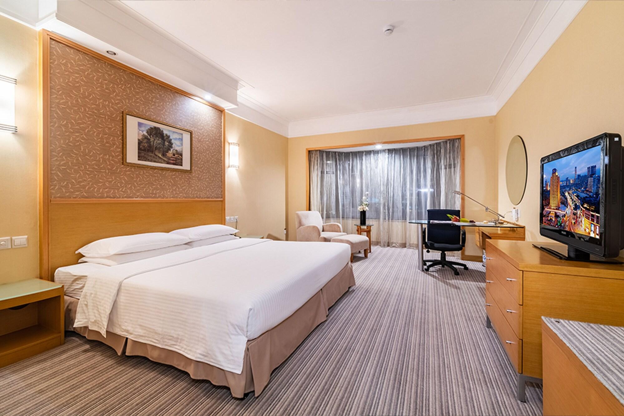 Millennium Harbourview Xiamen-near Metro Station & Zhongshan Road Hotel
