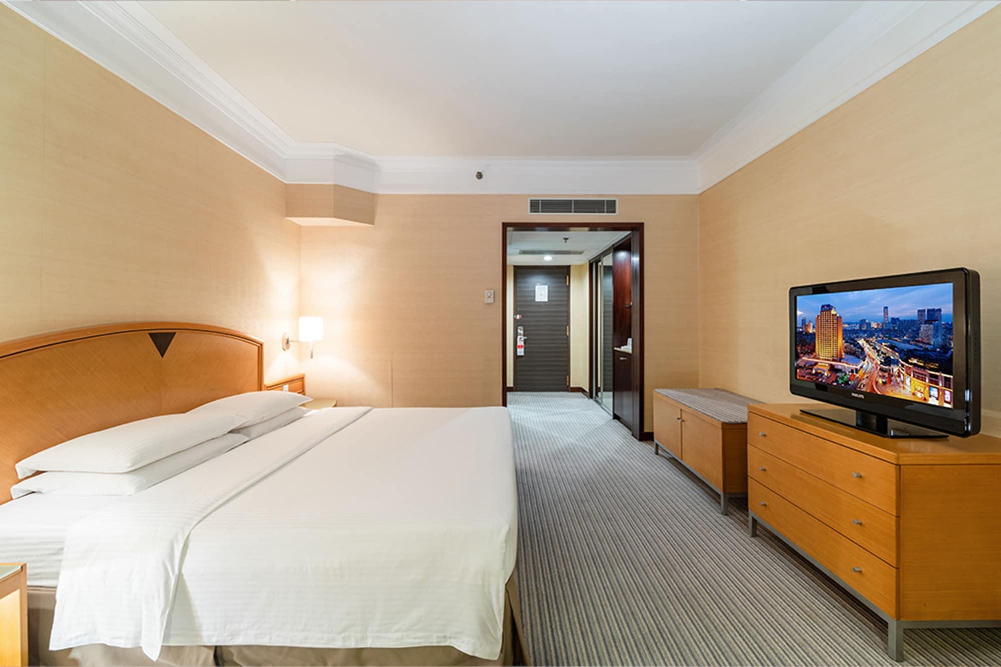 Millennium Harbourview Xiamen-near Metro Station & Zhongshan Road Hotel 5*